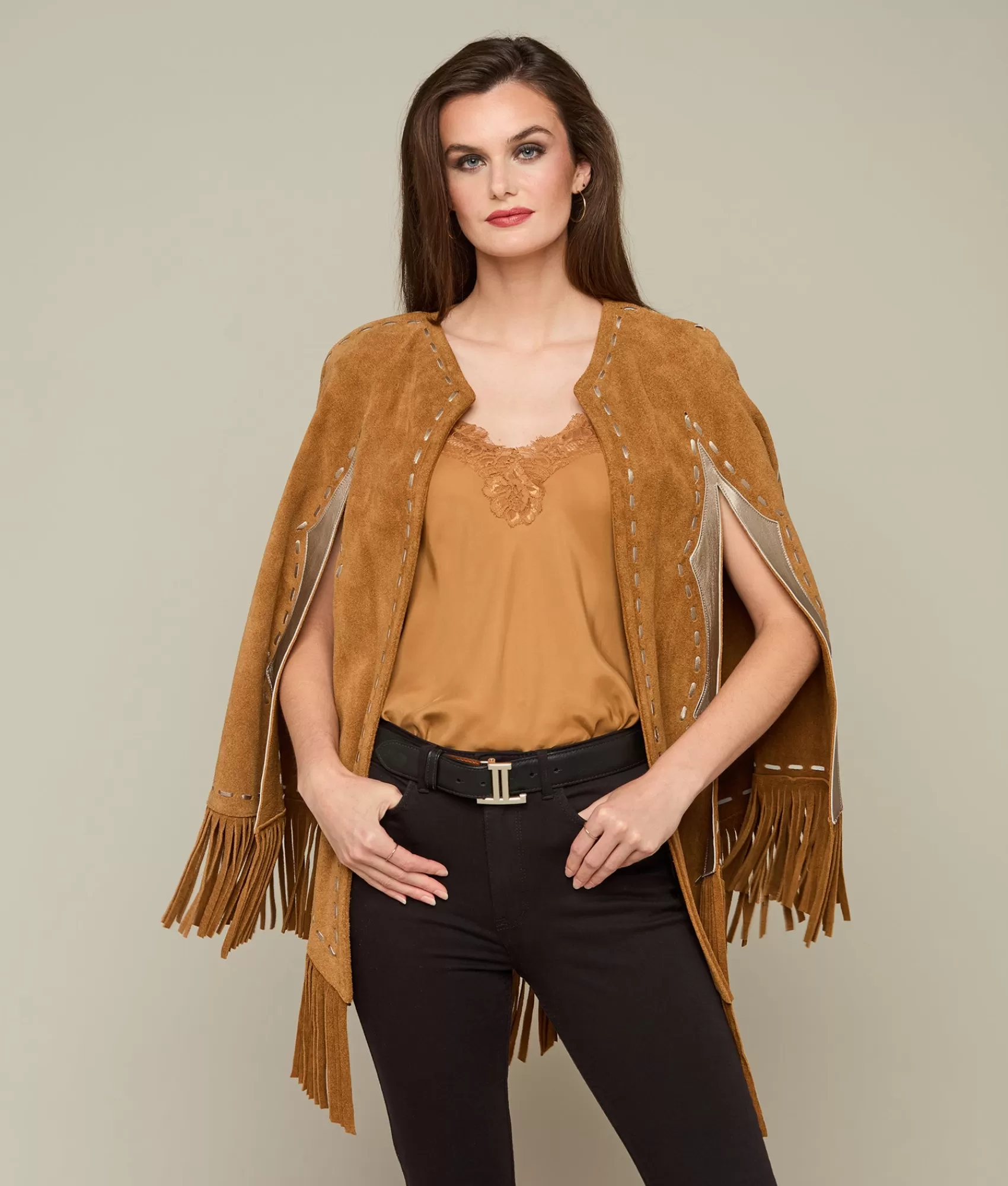 Lucchese Capes | Sueded Fringe Cape Carmel